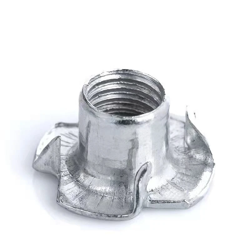 Navojni T Nut Les